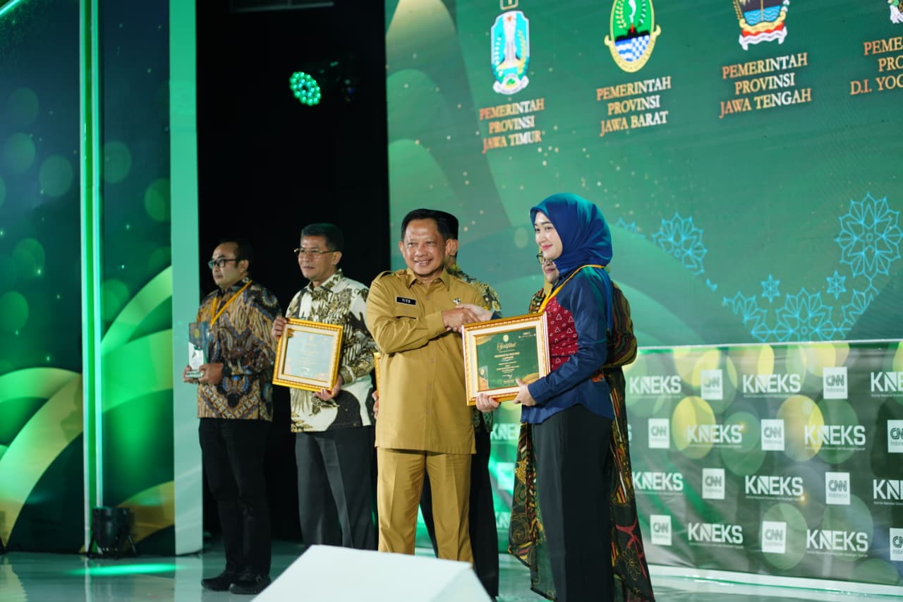Ekonomi Syariah Lampung Melaju, Tiga Penghargaan Nasional Diraih Sekaligus